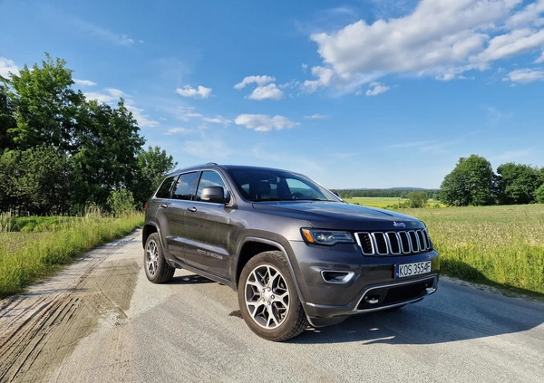 Jeep Grand Cherokee cena 124000 przebieg: 236000, rok produkcji 2018 z Oświęcim małe 254